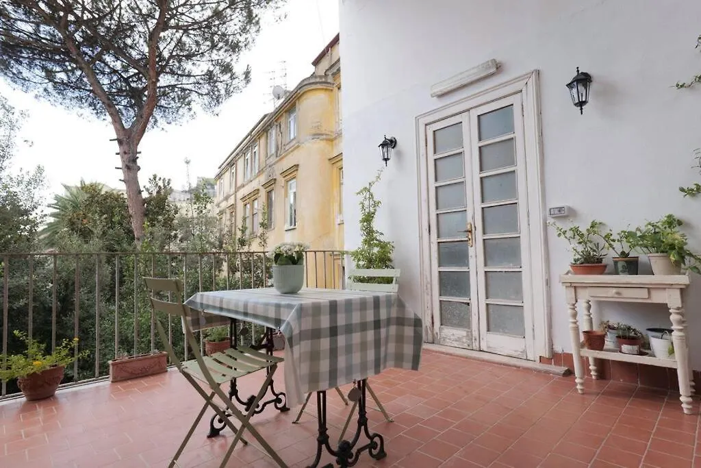 Il Tempo Ritrovato Casa Vacanze Naples Apartment