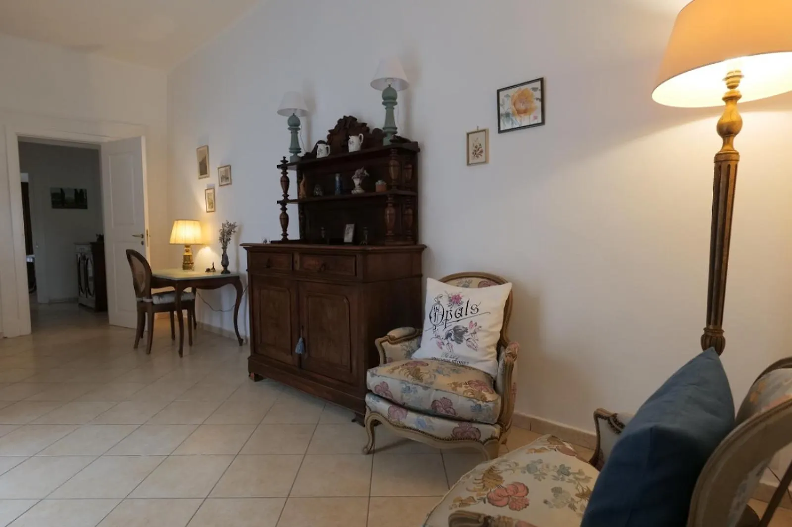 Il Tempo Ritrovato Casa Vacanze Naples Italy